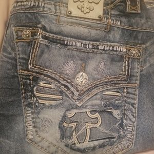 Rock revival jeans